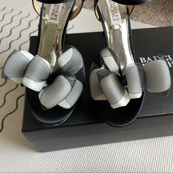 ✨ NWT Badgley Mischka Janie Bow Embellished Evening Heel in Black Satin - Picture 8 of 16
